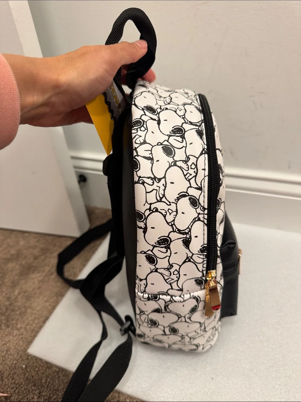 Peanuts snoopy Bioworld mini backpack NWT